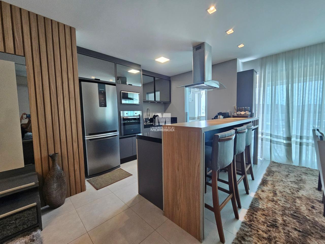 Apartamento à venda no bairro Centro II: 