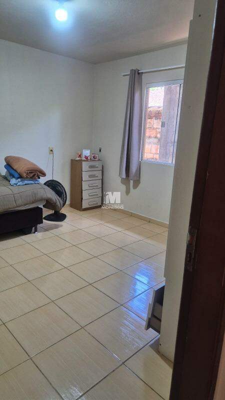 Casa à venda no bairro Imigrantes: 