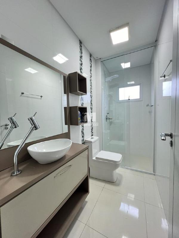 Apartamento à venda no bairro Guarani: 