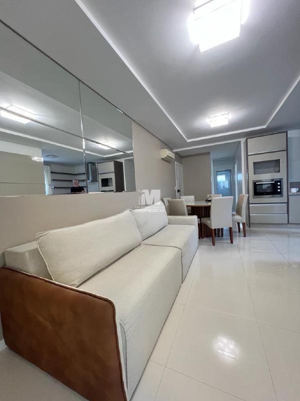 Apartamento à venda no bairro Guarani: 