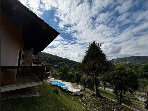 Casa à venda no bairro Guarani: