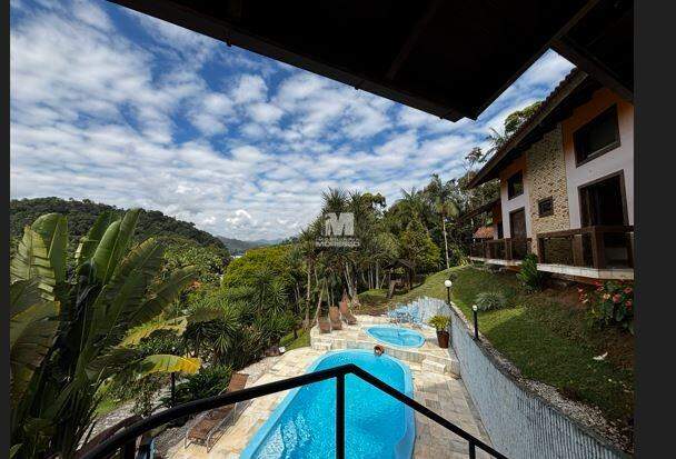 Casa à venda no bairro Guarani: 