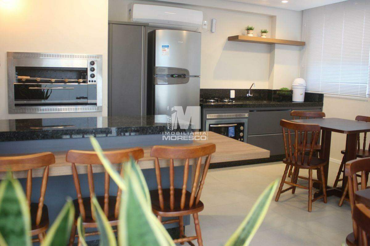 Flat à venda no bairro Santa Terezinha: 