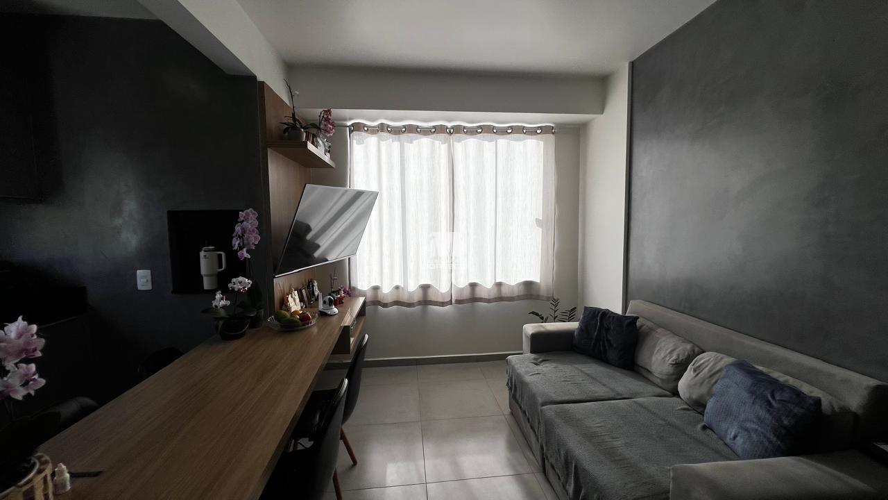 Apartamento à venda no bairro Limoeiro: 