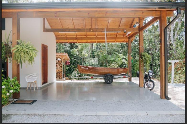 Sítio/Chácara à venda no bairro Limoeiro: 