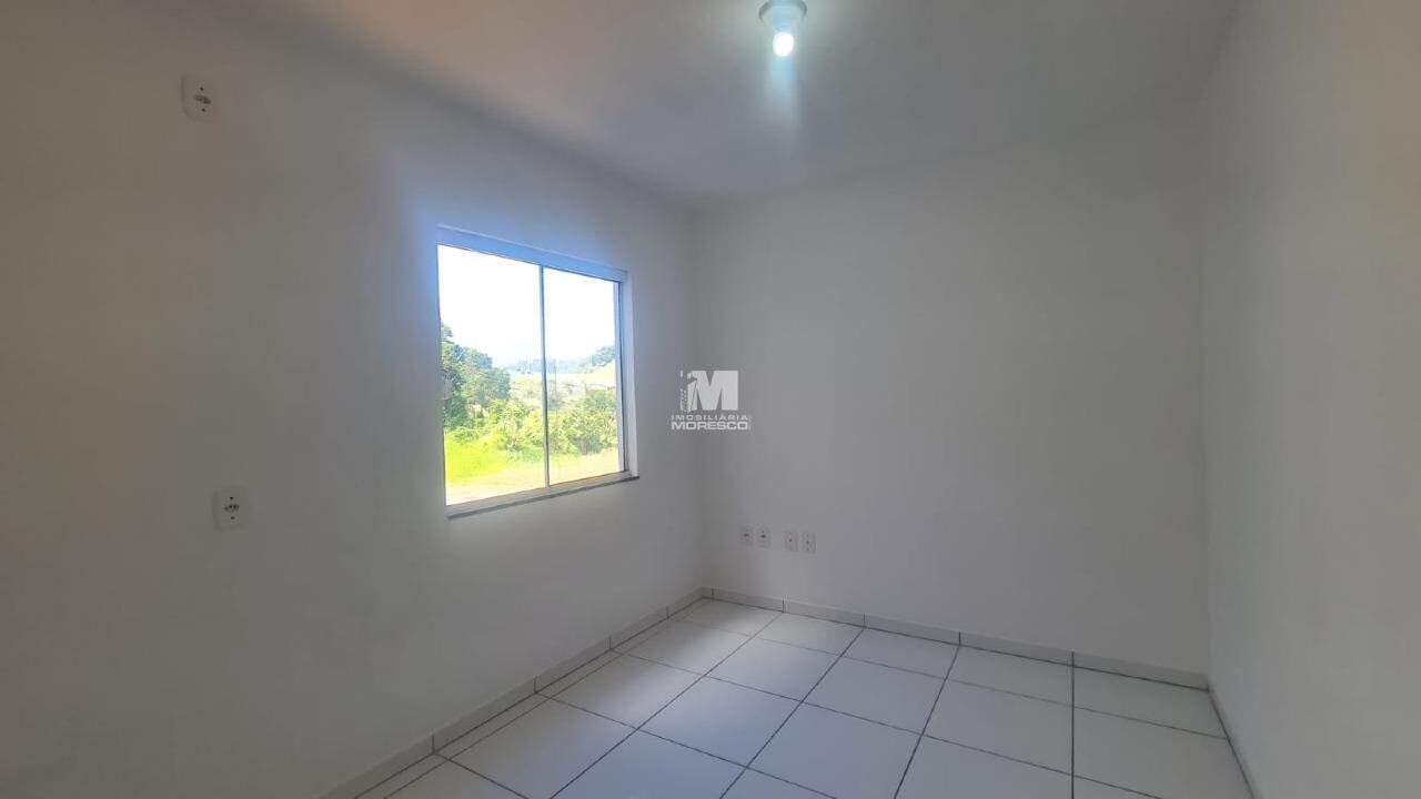 Casa à venda no bairro Limoeiro: 