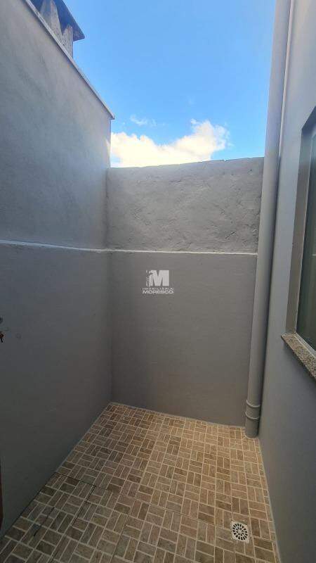 Casa à venda no bairro Limoeiro: 