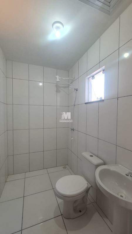 Casa à venda no bairro Limoeiro: 
