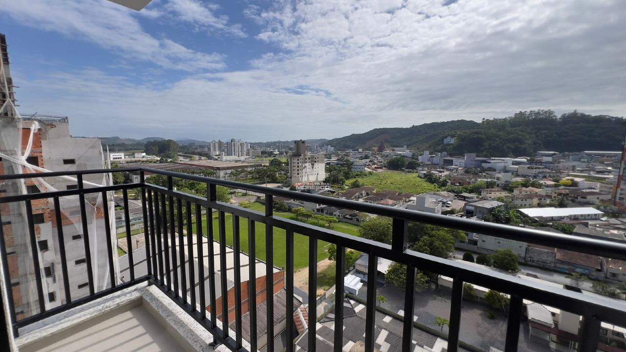 Flat para aluguel no bairro Santa Terezinha: 