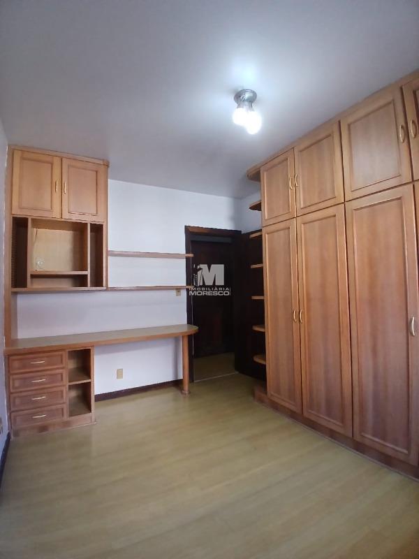 Casa à venda no bairro Guarani: