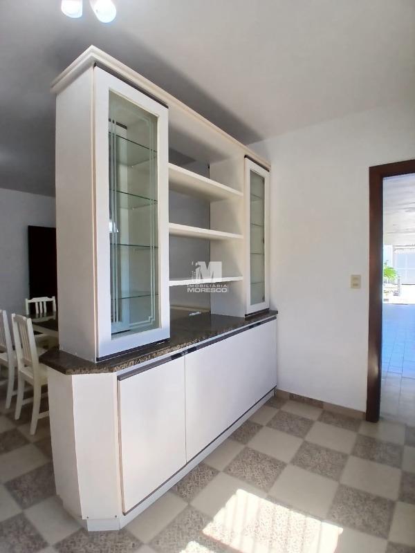 Casa à venda no bairro Guarani: