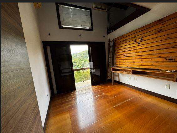 Casa para aluguel no bairro Guarani: