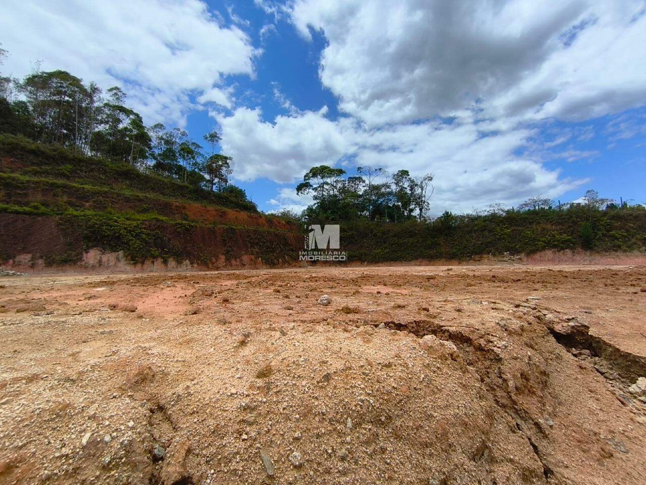 Terreno à venda no bairro Pomerânia: 