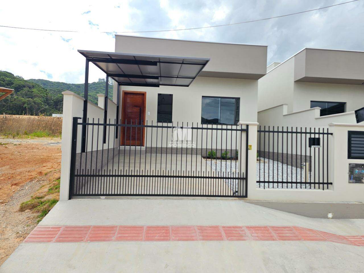 Casa à venda no bairro Dom Joaquim: 