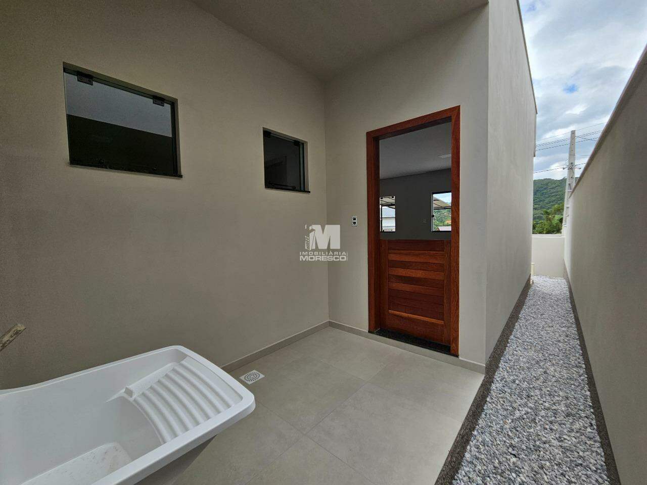 Casa à venda no bairro Dom Joaquim: