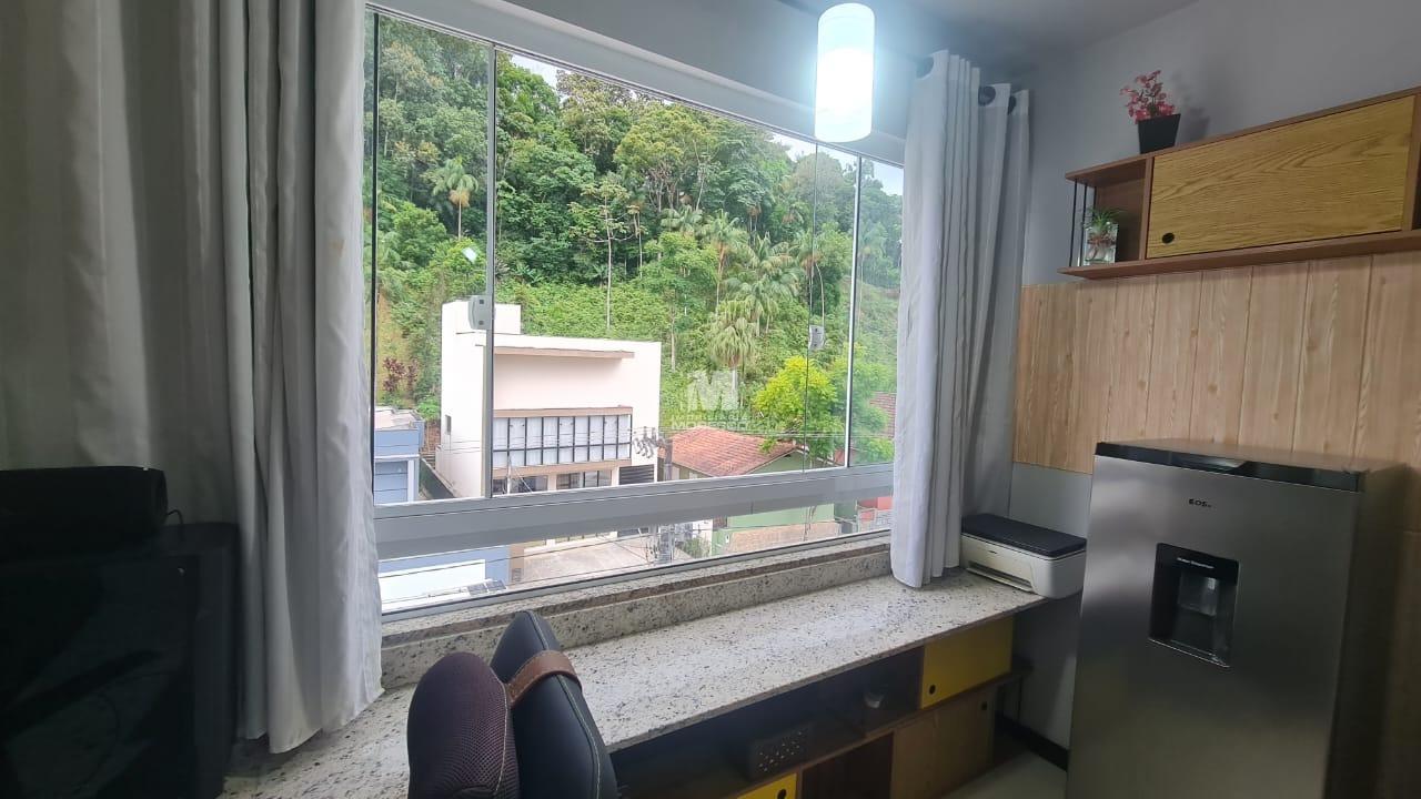 Apartamento à venda no bairro Centro I: