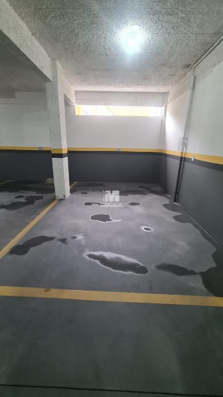 Apartamento à venda no bairro Centro I: