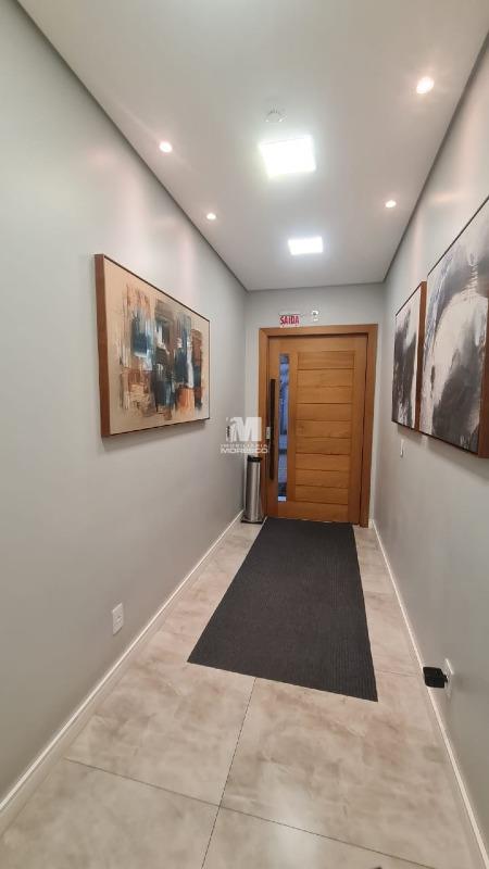 Apartamento à venda no bairro Centro I: