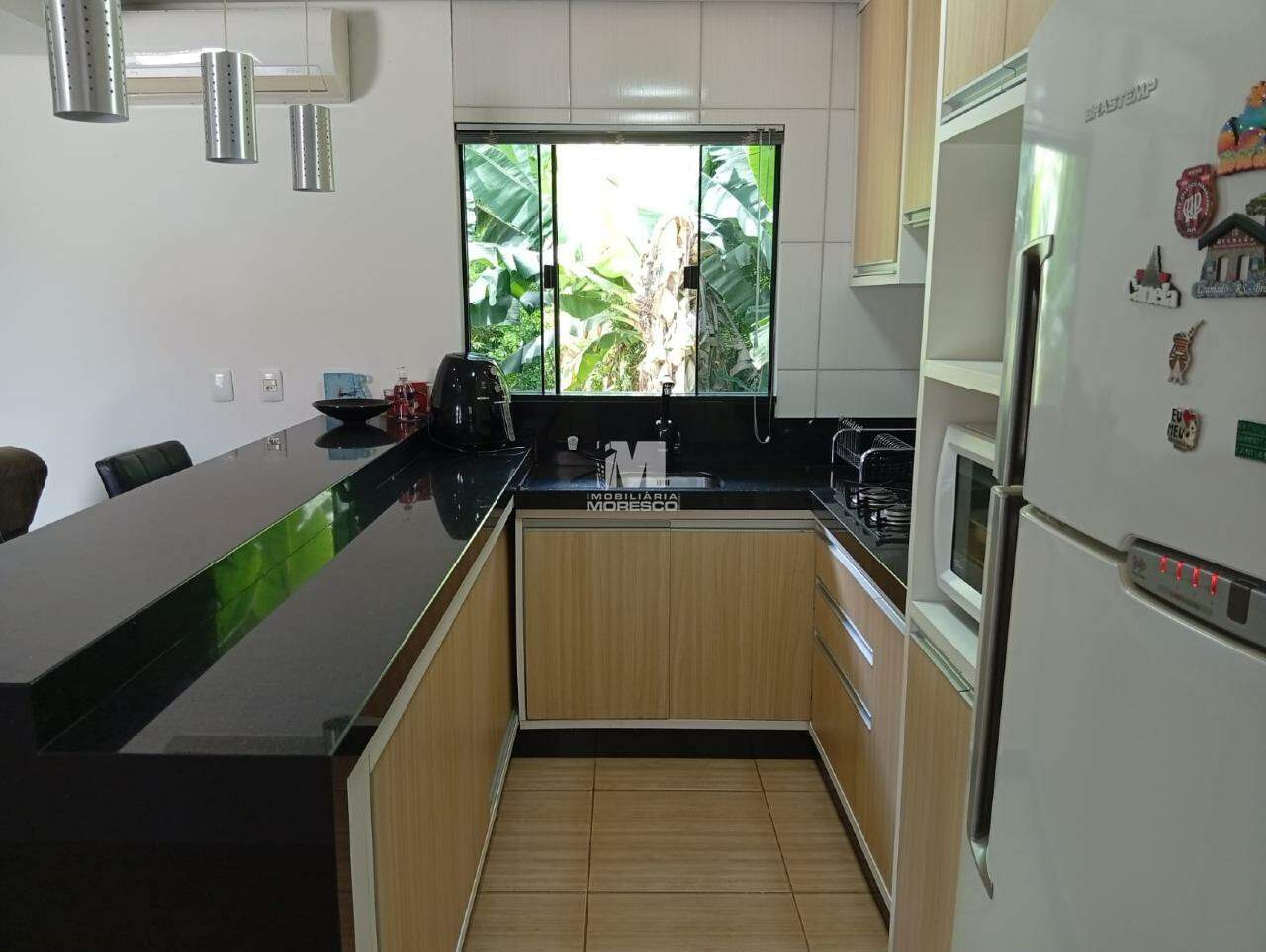 Casa à venda no bairro Centro: