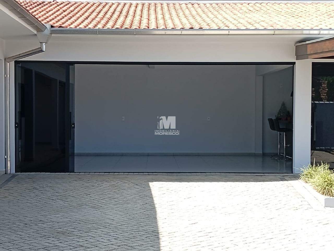 Casa à venda no bairro Centro: