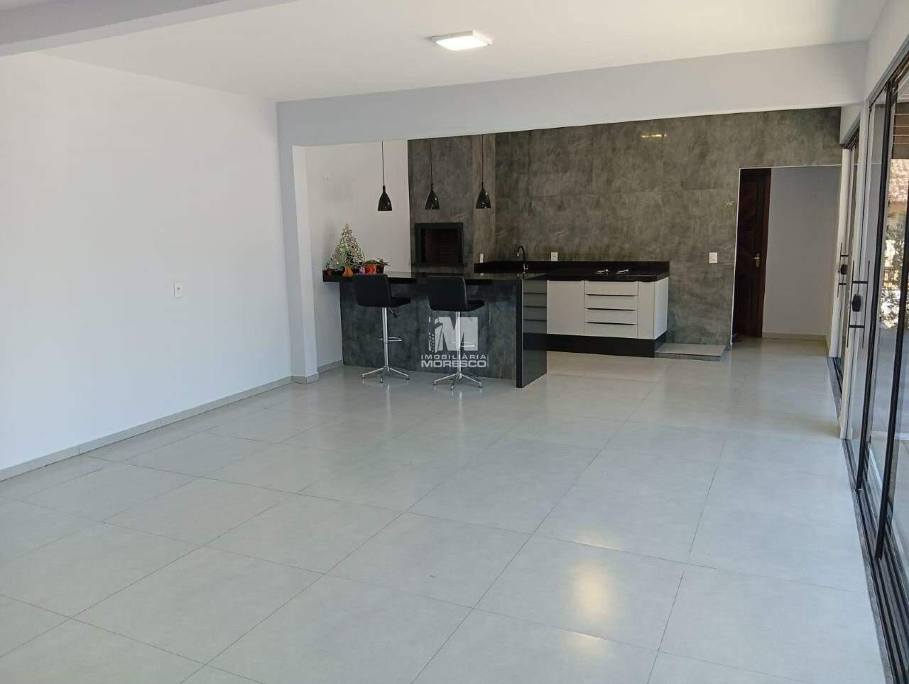 Casa à venda no bairro Centro: