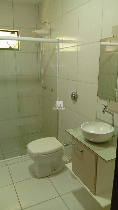 Casa à venda no bairro Centro: