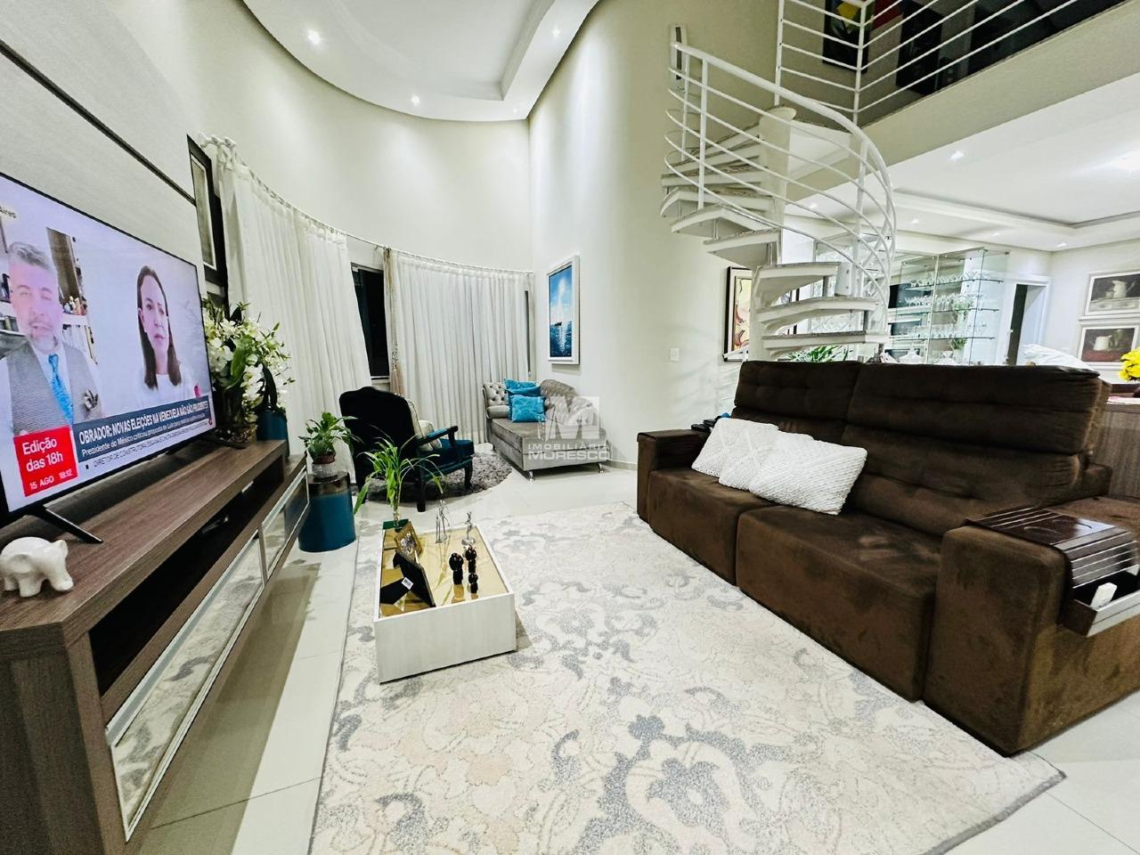 Casa à venda no bairro Santa Luzia: 