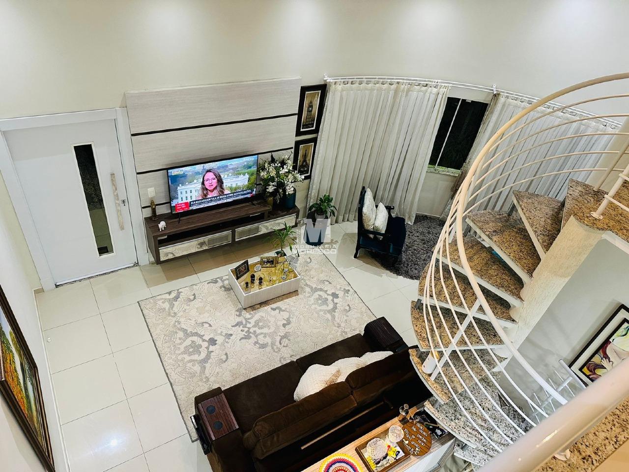 Casa à venda no bairro Santa Luzia: 