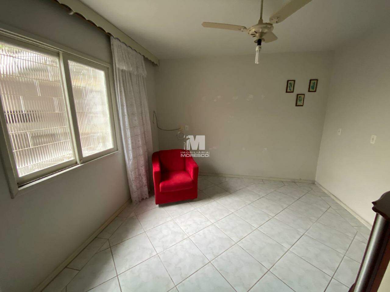 Casa à venda no bairro São Pedro: 