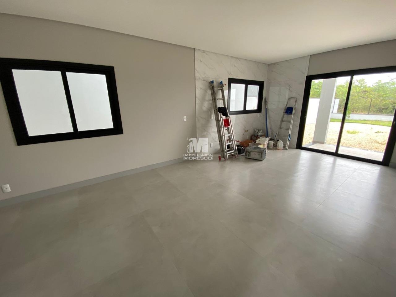 Casa à venda no bairro Souza Cruz: