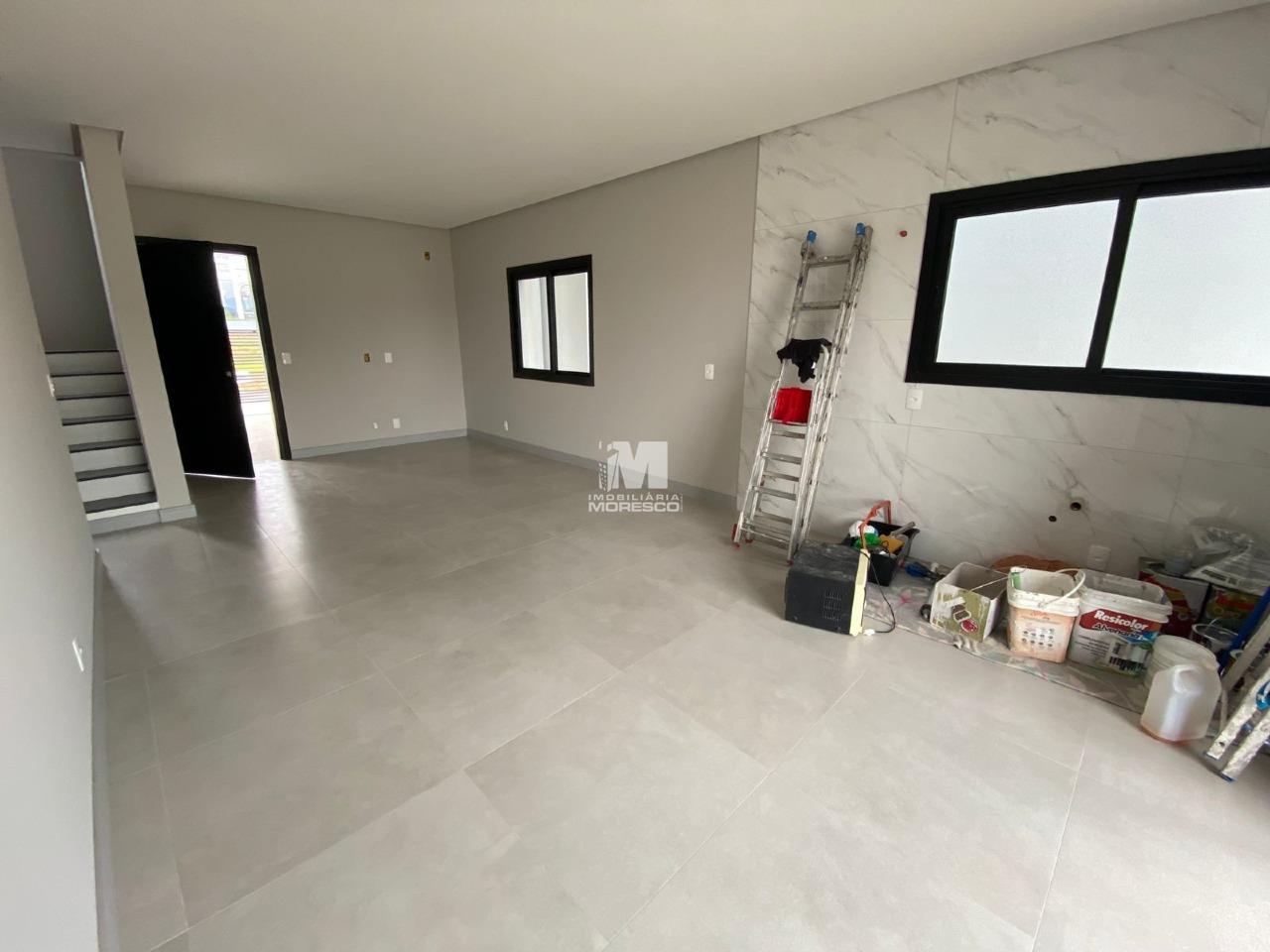 Casa à venda no bairro Souza Cruz: