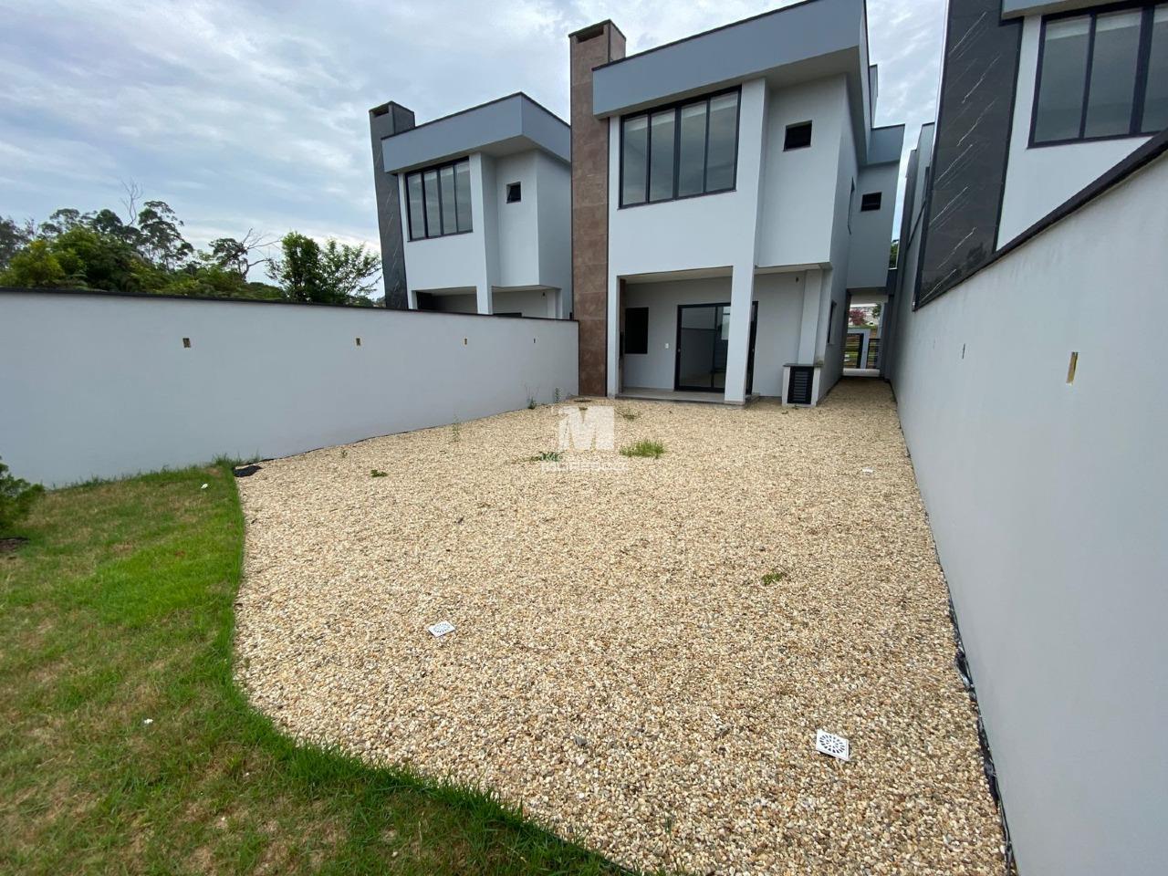 Casa à venda no bairro Souza Cruz: