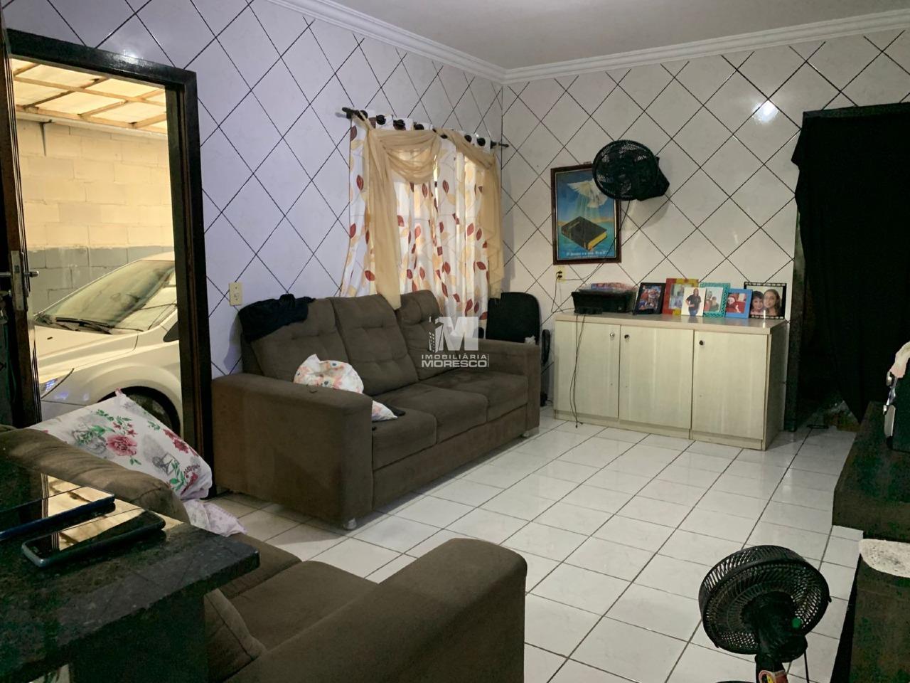 Casa à venda no bairro Rio Branco: 