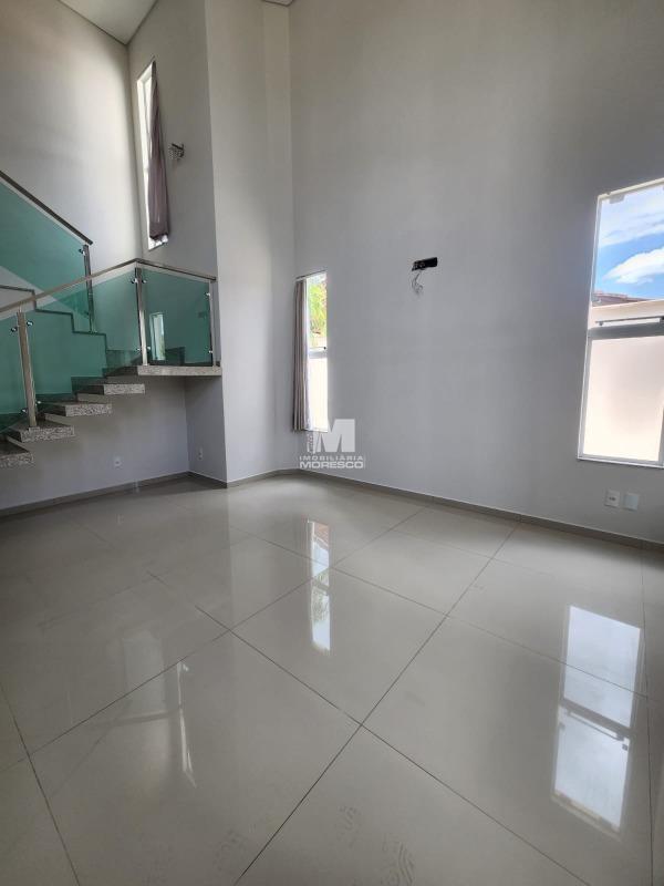 Casa à venda no bairro Centro: