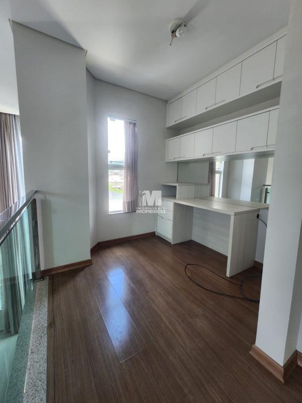 Casa à venda no bairro Centro: