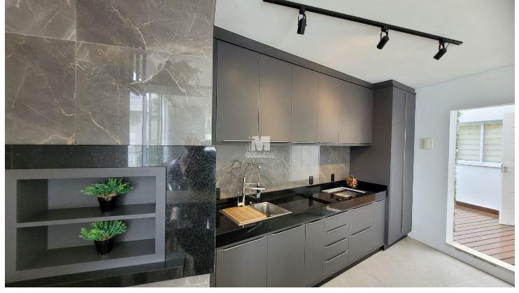 Casa à venda no bairro Guabiruba Sul: 