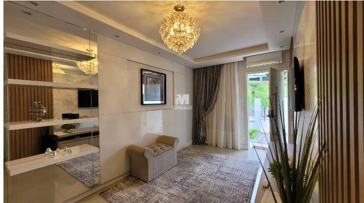 Casa à venda no bairro Guabiruba Sul: 