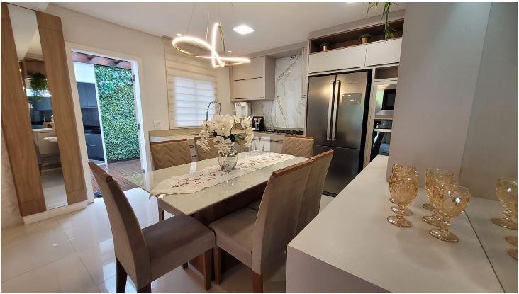 Casa à venda no bairro Guabiruba Sul: 