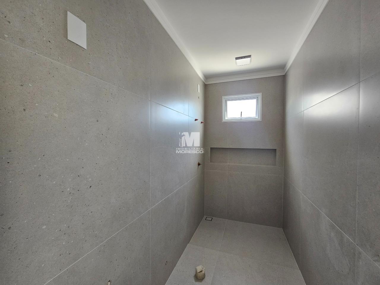 Casa à venda no bairro Guabiruba Sul: 