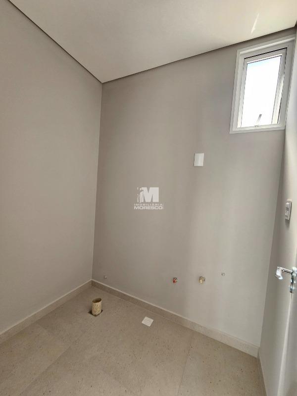 Casa à venda no bairro Guabiruba Sul: 