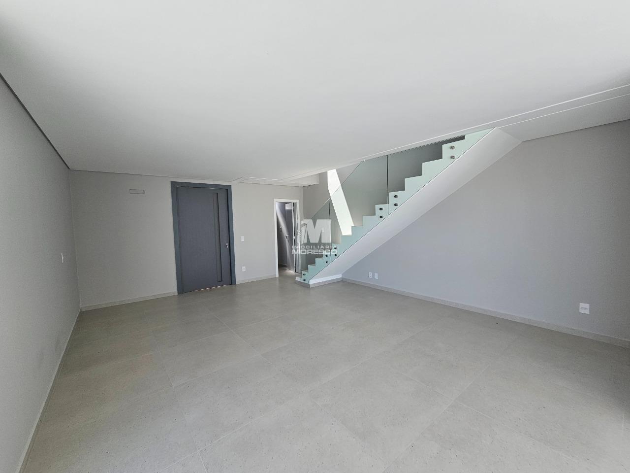 Casa à venda no bairro Guabiruba Sul: 