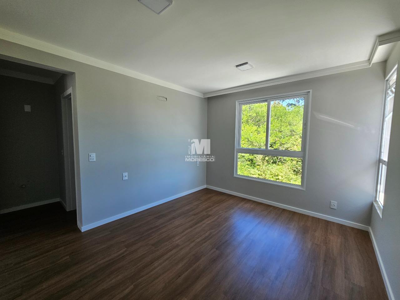 Casa à venda no bairro Guabiruba Sul: 