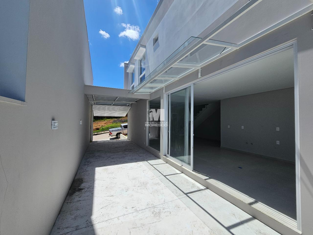 Casa à venda no bairro Guabiruba Sul: 