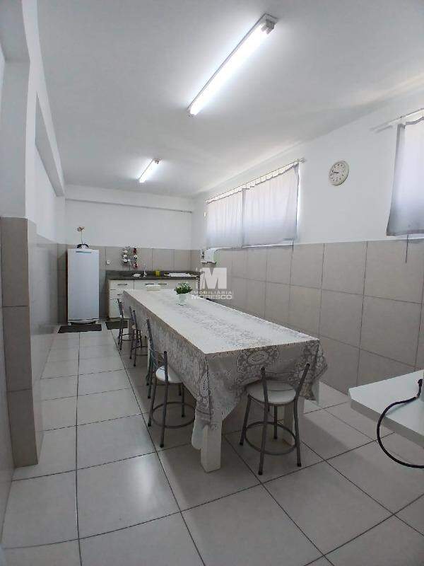 Galpão para aluguel no bairro Jardim Maluche: 