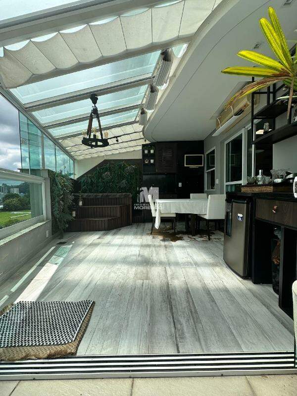 Apartamento à venda no bairro São Luiz: 