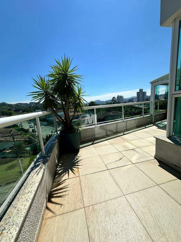 Apartamento à venda no bairro São Luiz: 