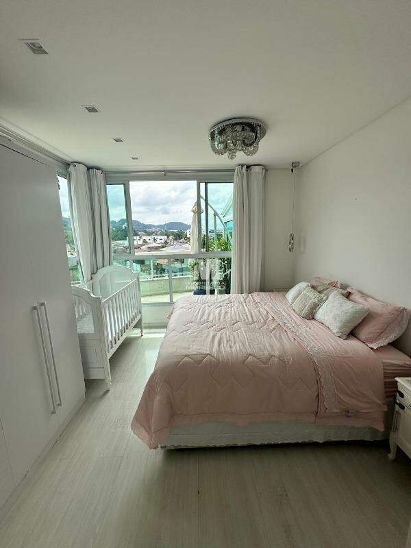 Apartamento à venda no bairro São Luiz: 