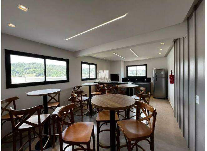 Flat à venda no bairro Santa Terezinha: 