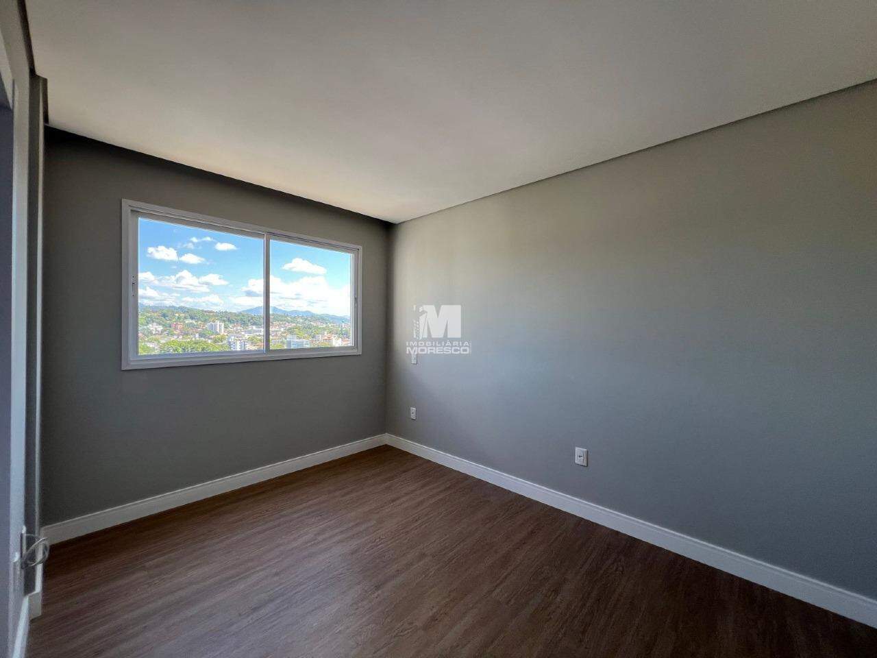 Apartamento à venda no bairro Centro: 