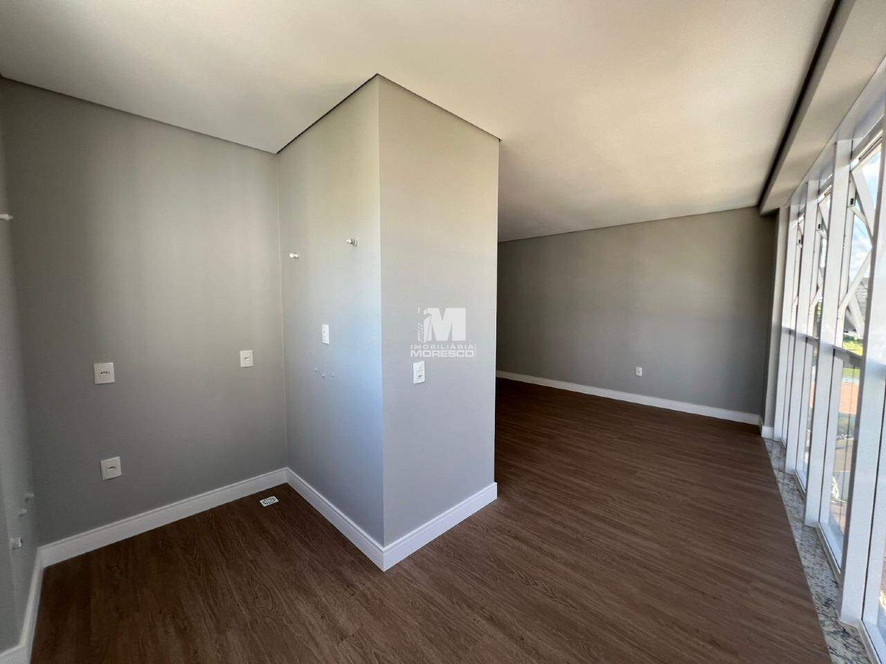 Apartamento à venda no bairro Centro: 